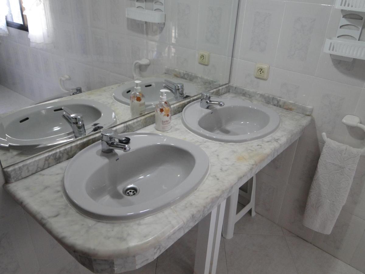 Apartamentos Blanco Эль-Грове Экстерьер фото